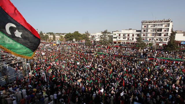 Demonstration_in_Bayda_(Libya,_2011-07-22).jpg