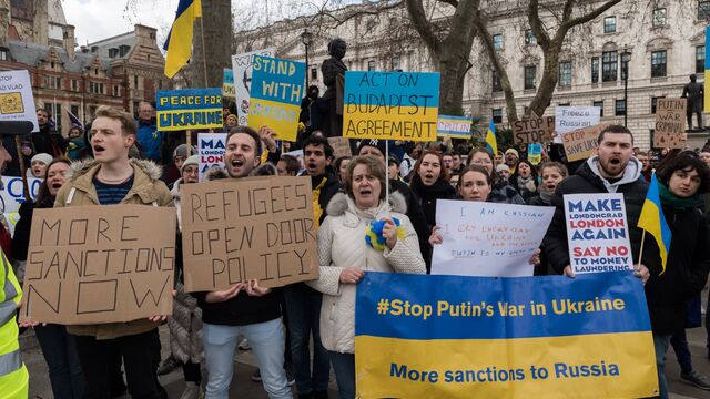 Ukraine Demonstration Sanctions.JPG